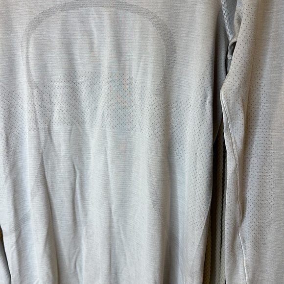 Lululemon Swiftly Tech - Picture 2 of 5